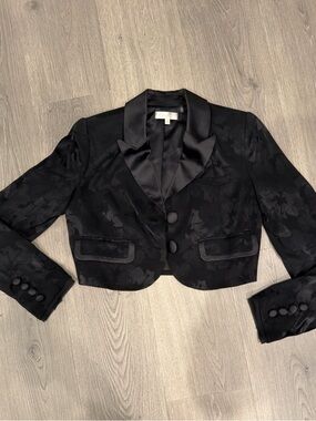 LoveShackFancy Zubin
Cropped Blazer Size 2 in Black w/ Tonal Floral Print
